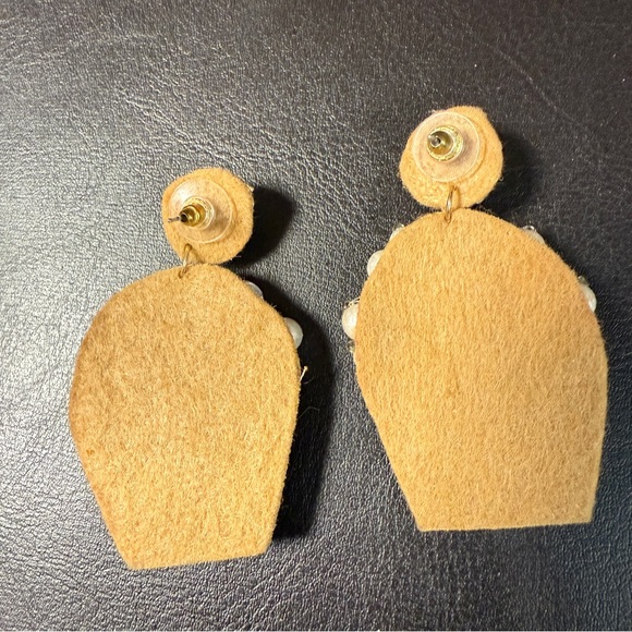 Boutique popcorn movie theater beaded earrings - Picture 3 of 3